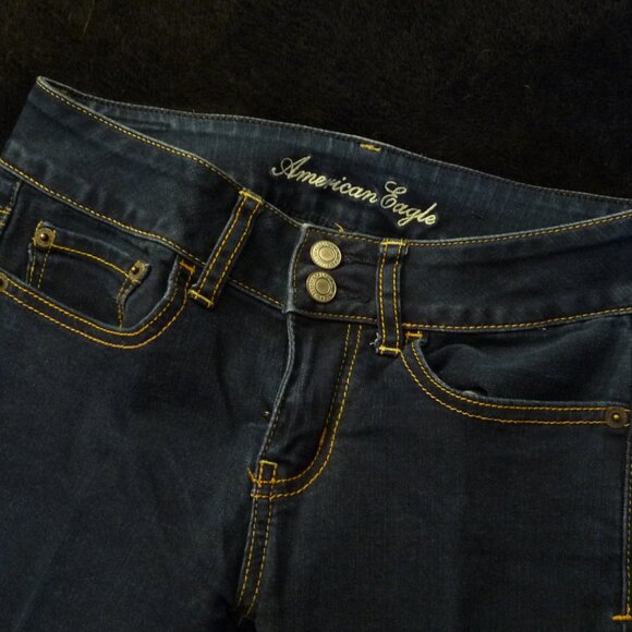 American Eagle Jeans - Picture 3 of 6